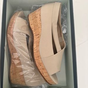 Eileen Fisher Shoes Size 8 Wedge Slingback Taupe Dune Grosgrain